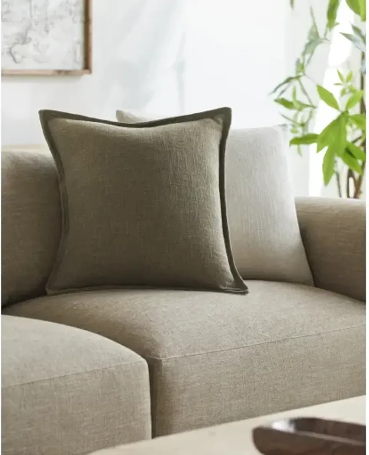 Thurman THU-010 18"L x 18"W Accent Pillow