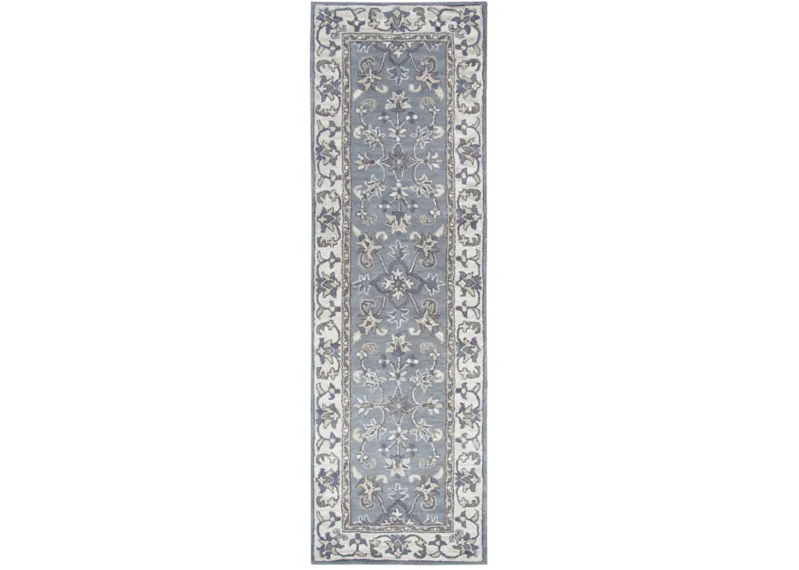 Valintino 2'6" x 8' area rug