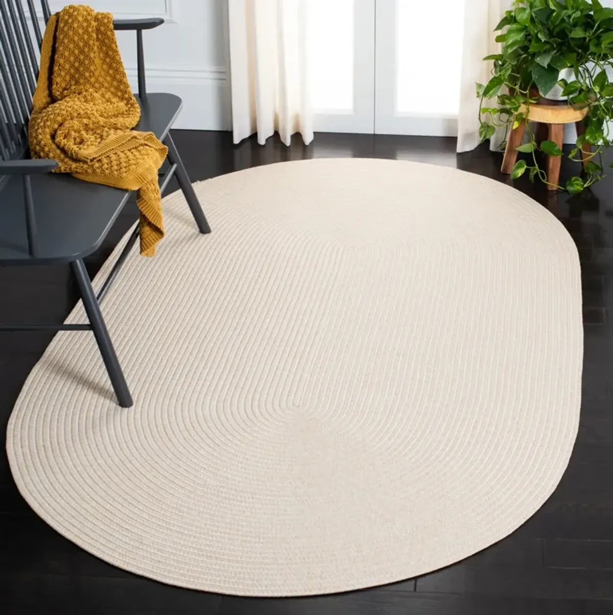 BRD315 IVORY  9' x 12' Oval Oval Rug