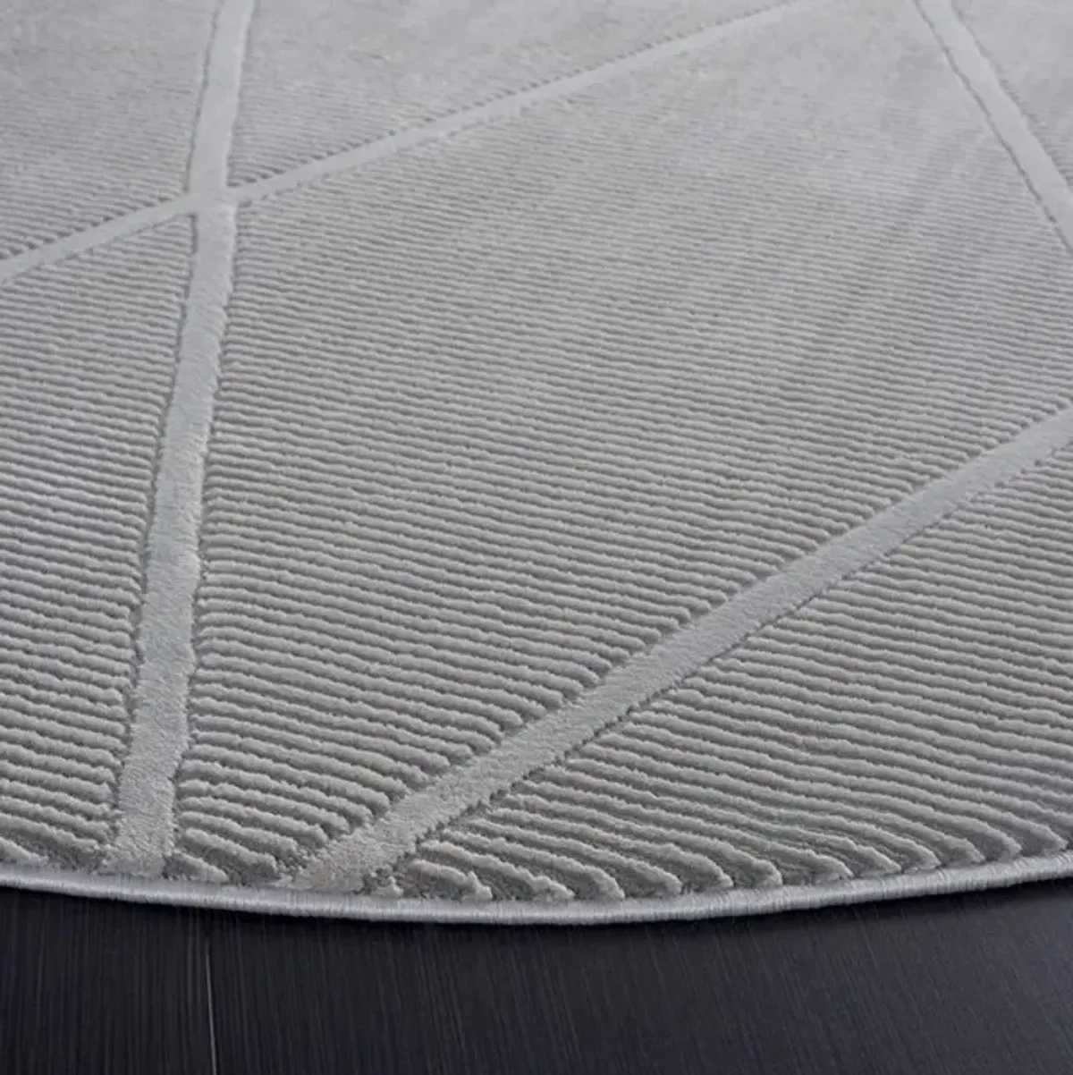 REVIVE 104 Grey 6'-7' X 6'-7' Round Round Rug