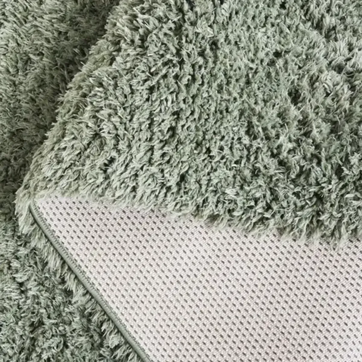 LINDSAY SHAG 560 Green 2'-2' X 8' Runner Rug