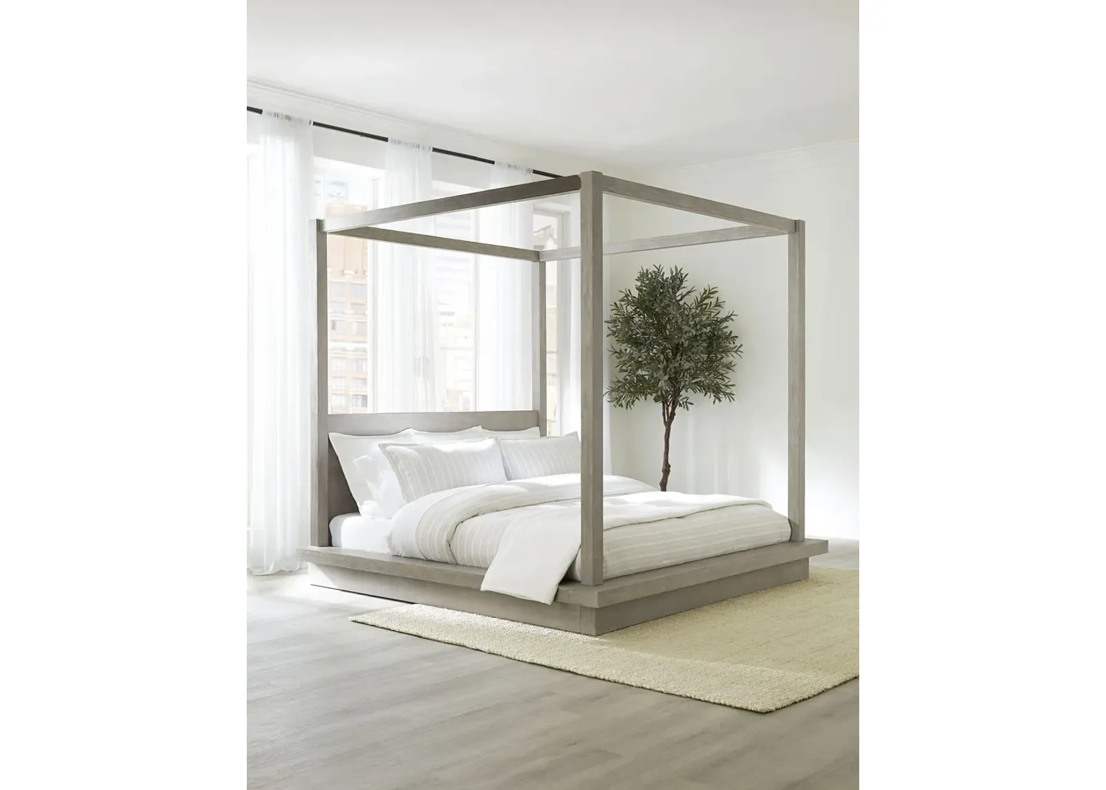 Melbourne Queen-Size Canopy Bed in Mineral