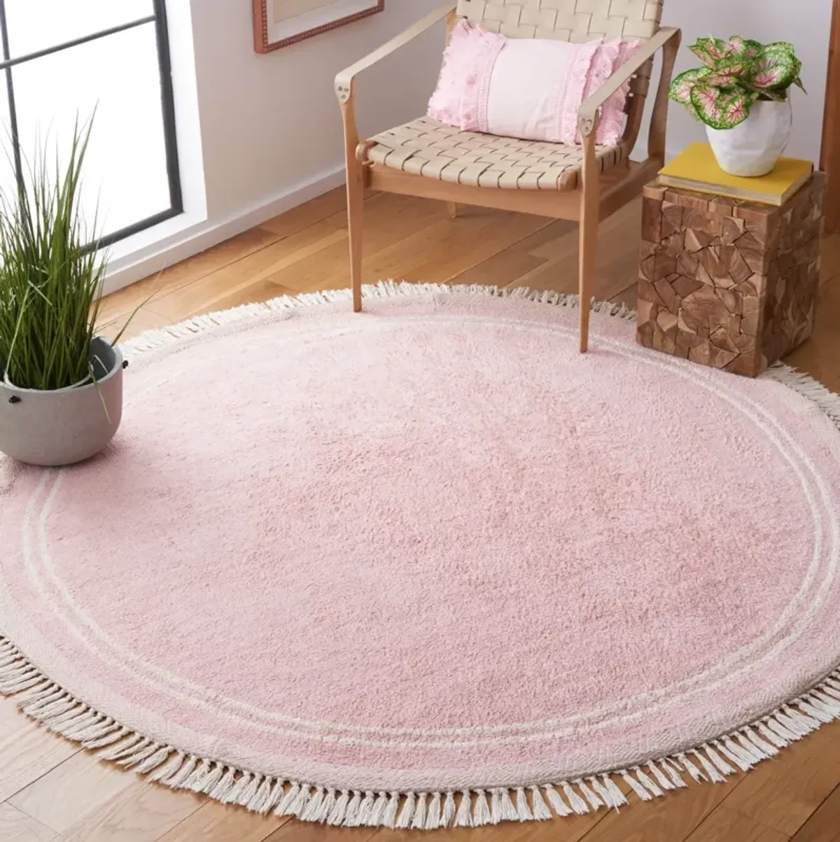 EASY CARE 211 PINK  8' x 8' Round Round Rug