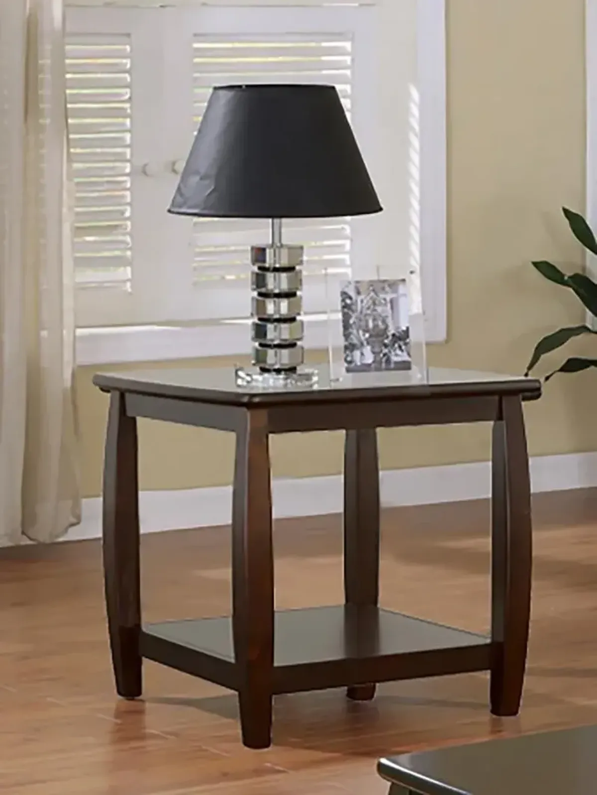 Yareli Square End Table