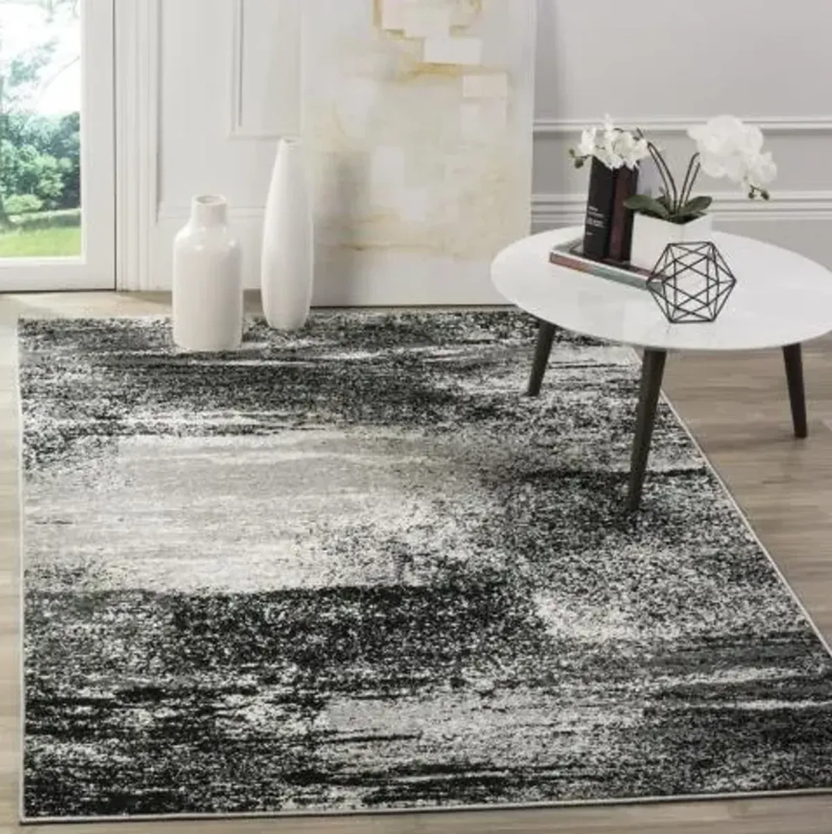 Adirondack Contemporary Silver / Multi 4' X 4' Round Powerloomed Rug