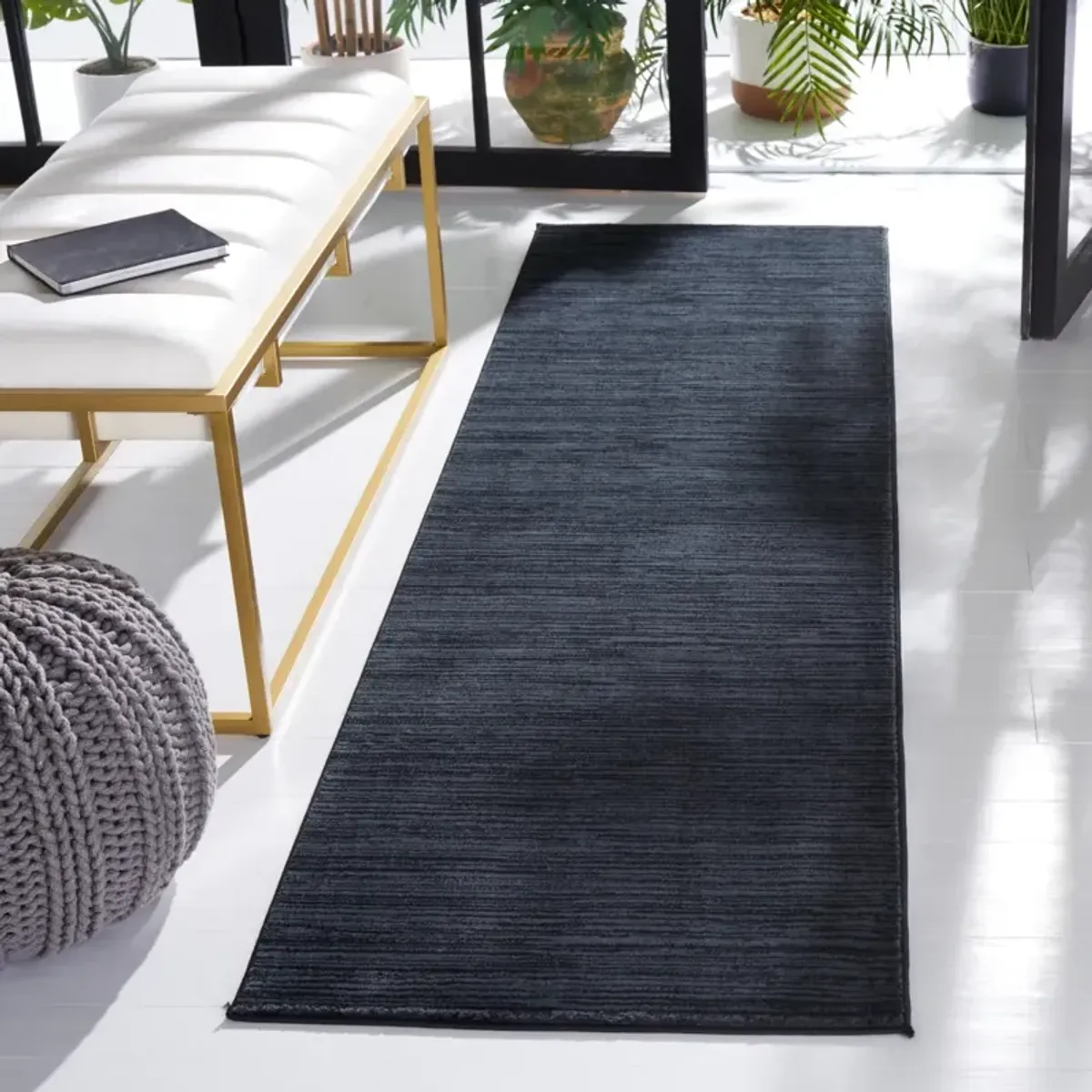 VISION 606 BLACK 2'-2' x 16' Runner Rug