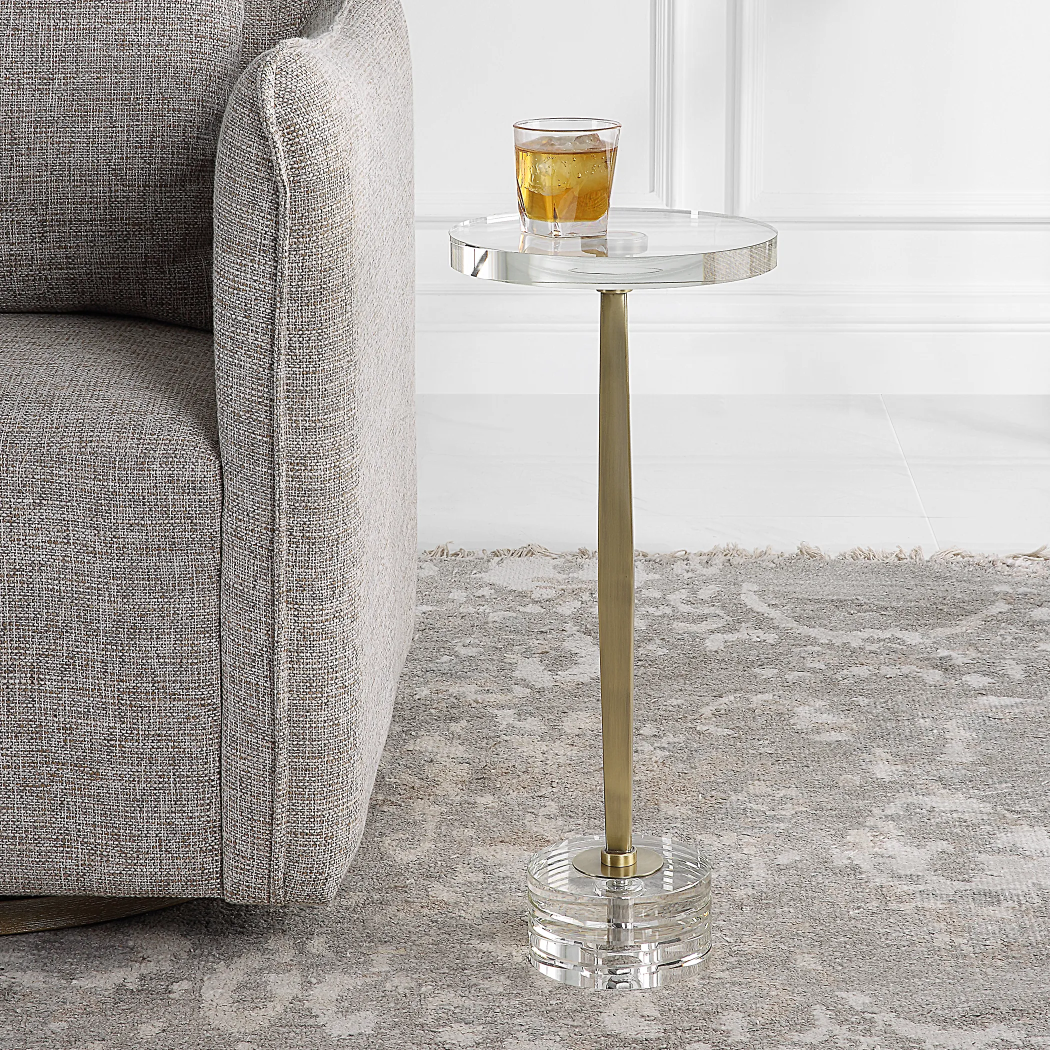 Groove Crystal Drink Table