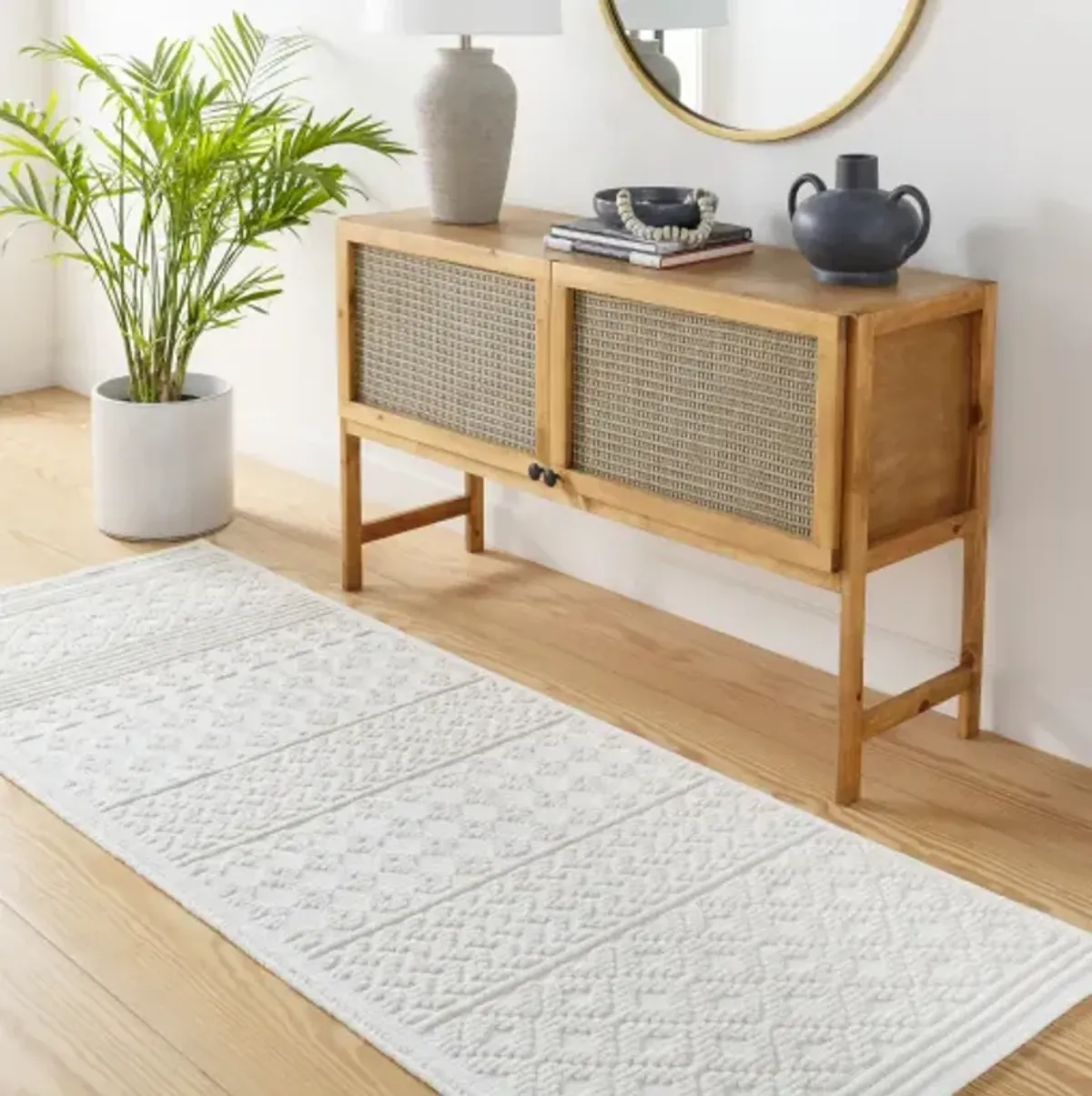 Lyna LYA-2309 2'10" x 2' Machine Woven Rug