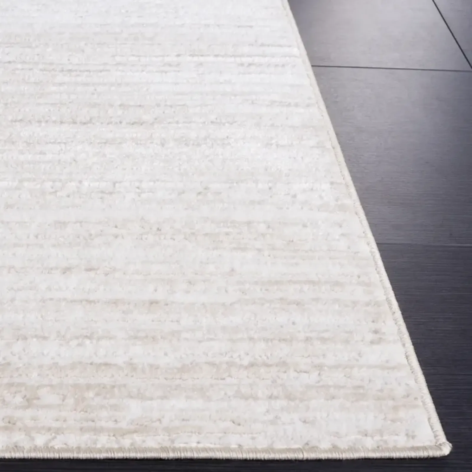 HANNA 102 IVORY  6'-7' x 6'-7' Square Square Rug