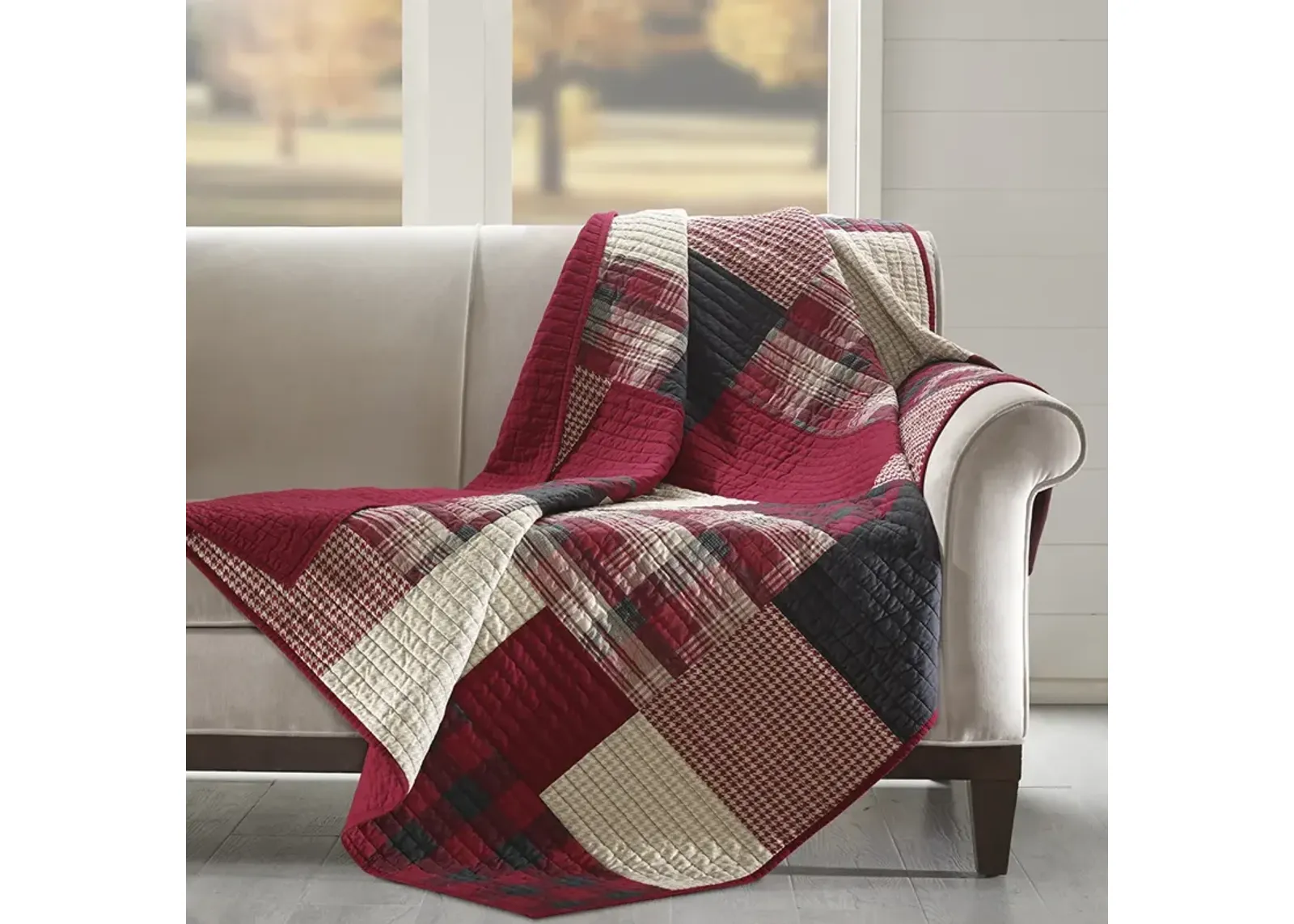 Woolrich Sunset Red Quilted Throw