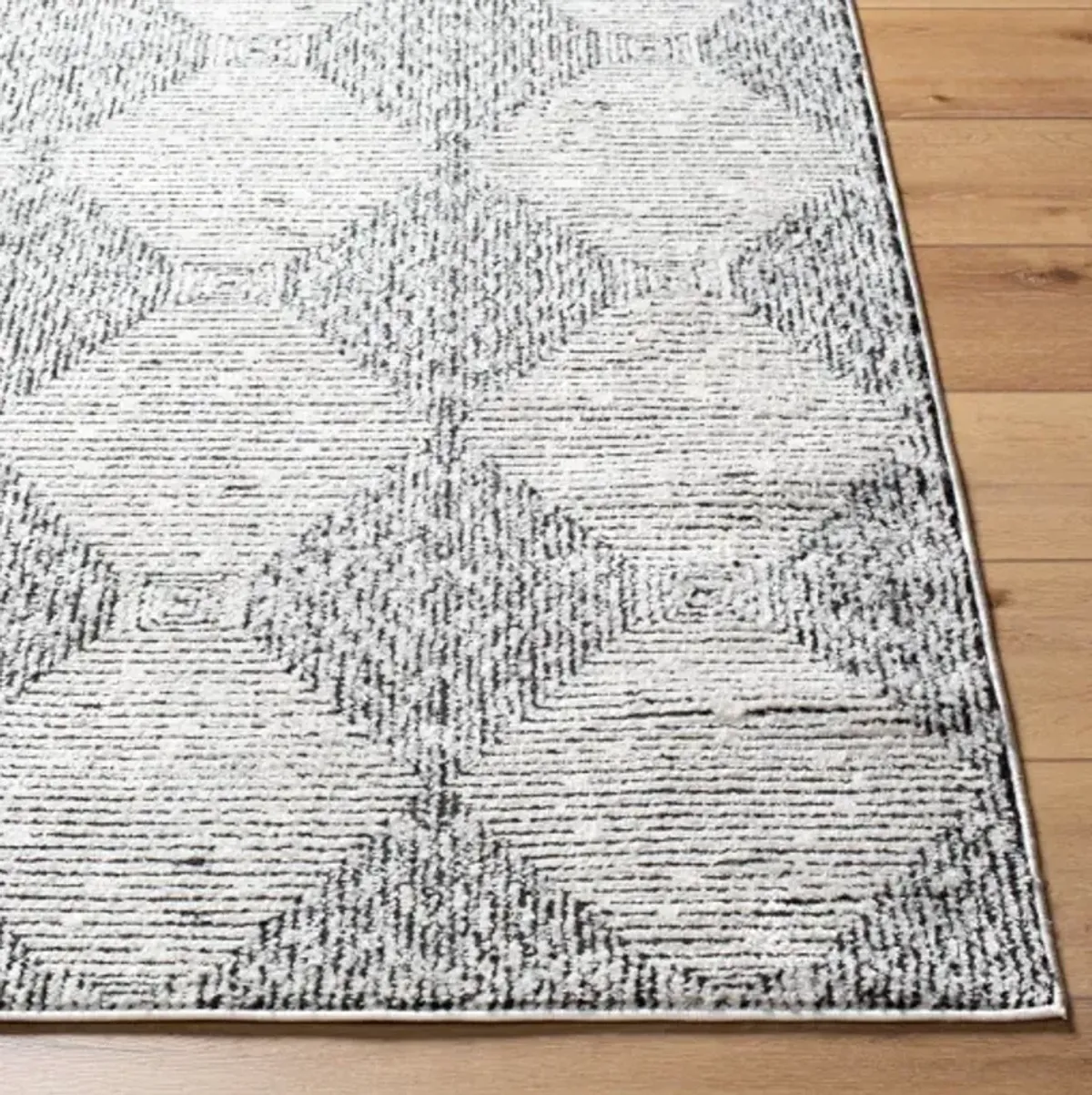 Freud FEU-2332 5'3" x 7' Machine Woven Rug