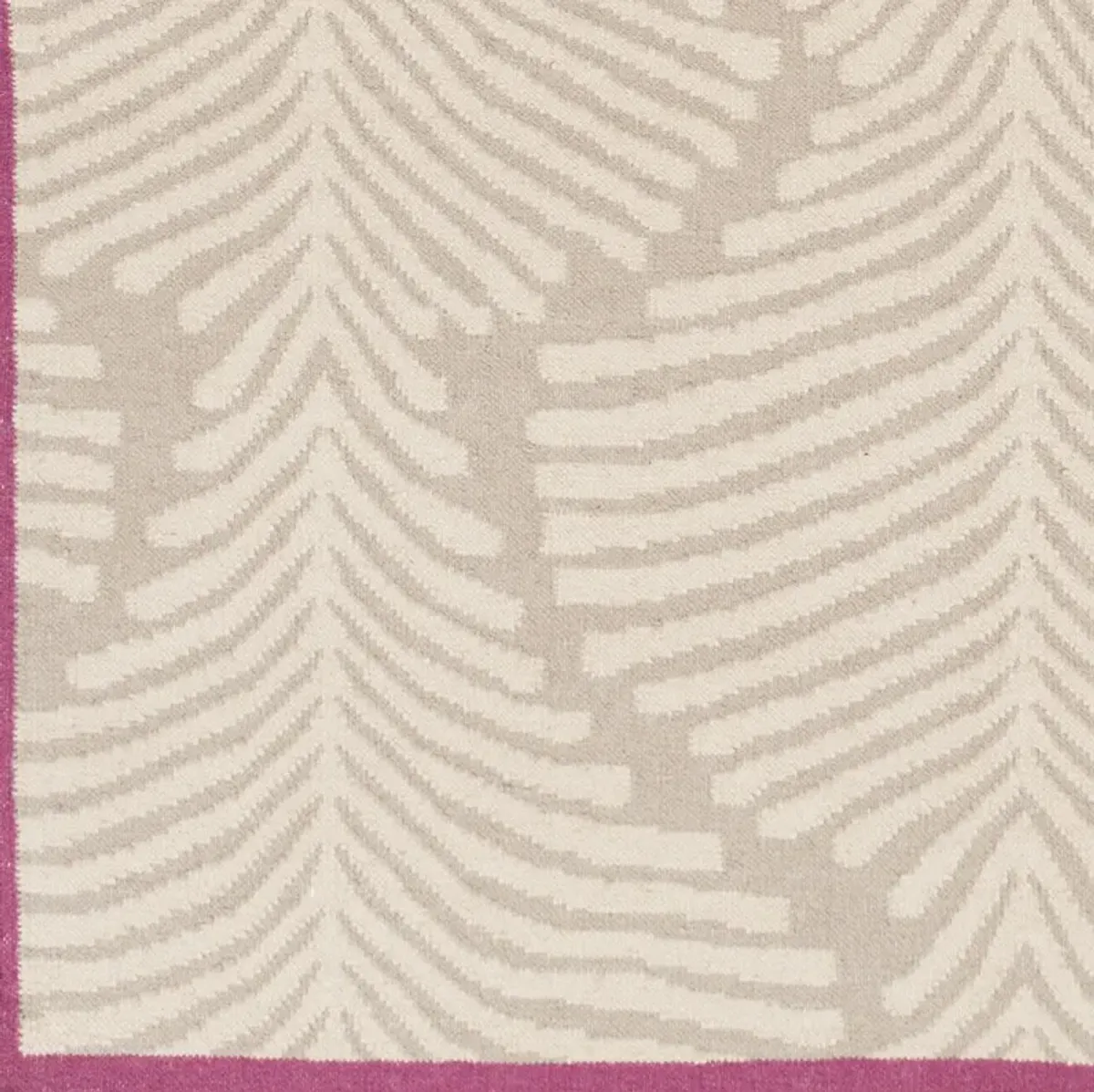 Nantes NAN-8005 2'6" x 8' Hand Made Rug