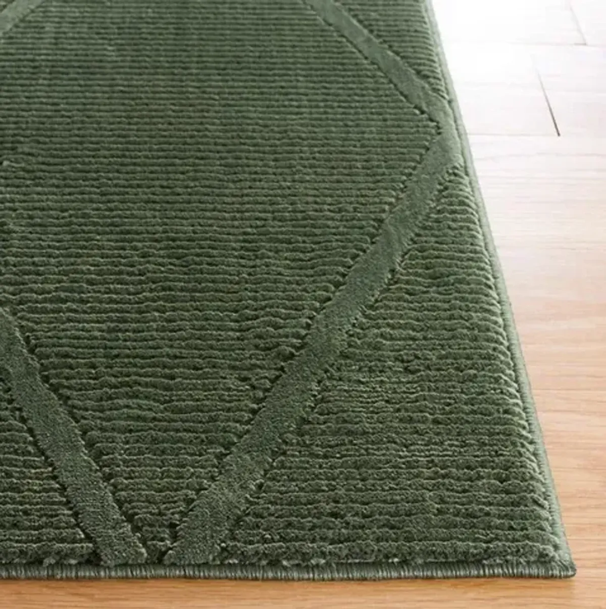 REVIVE 104 Green 3' X 3' Square Square Rug