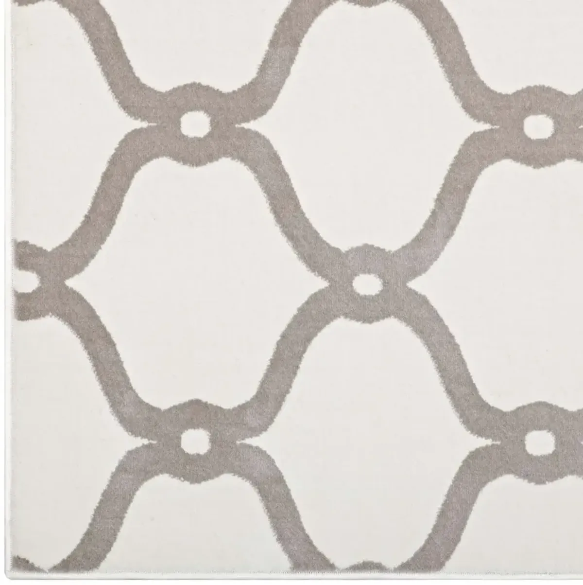 Beltara Chain Link Transitional Trellis 5x8 Area Rug