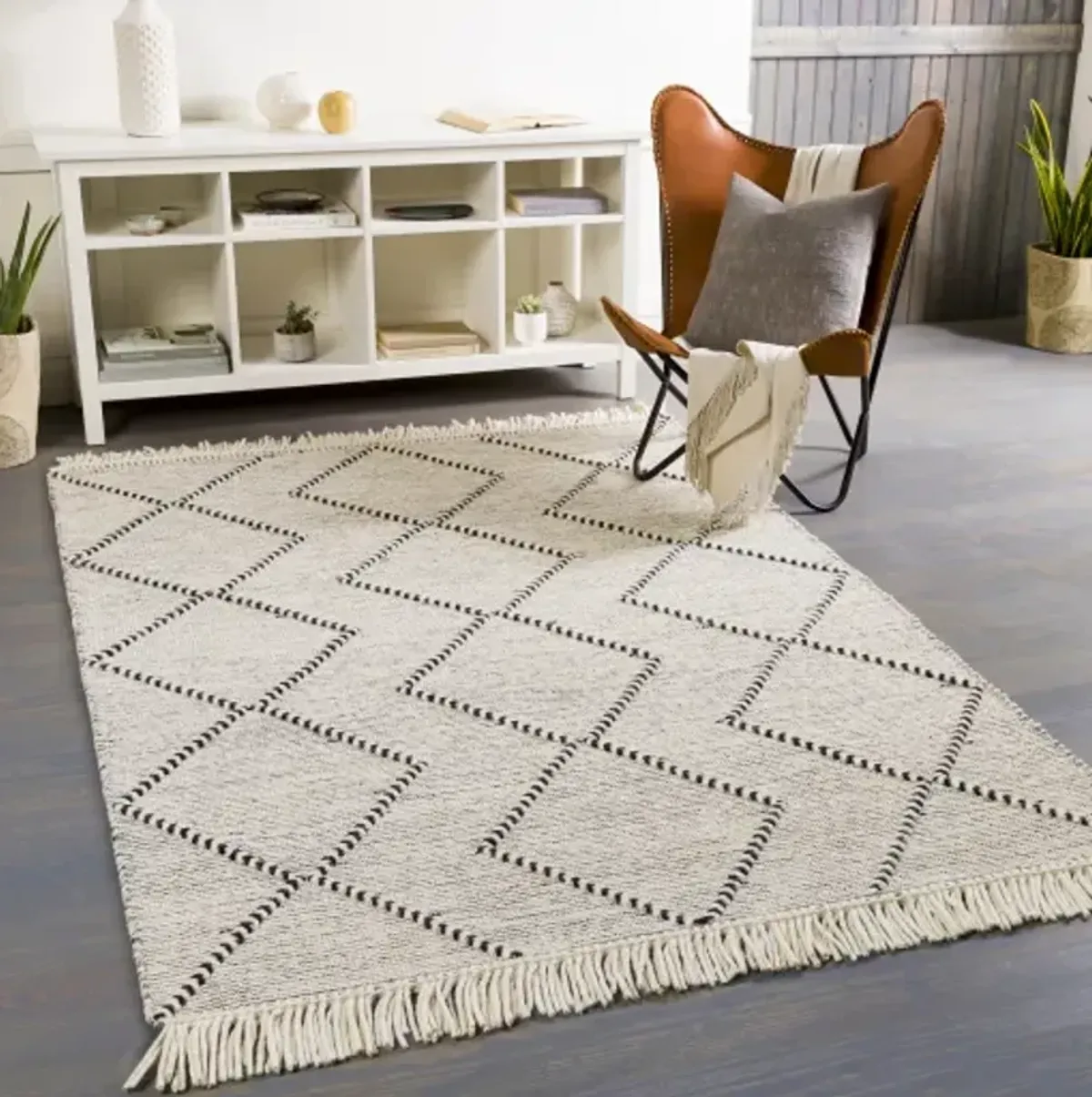 Uttar 8'10" x 12' Rug