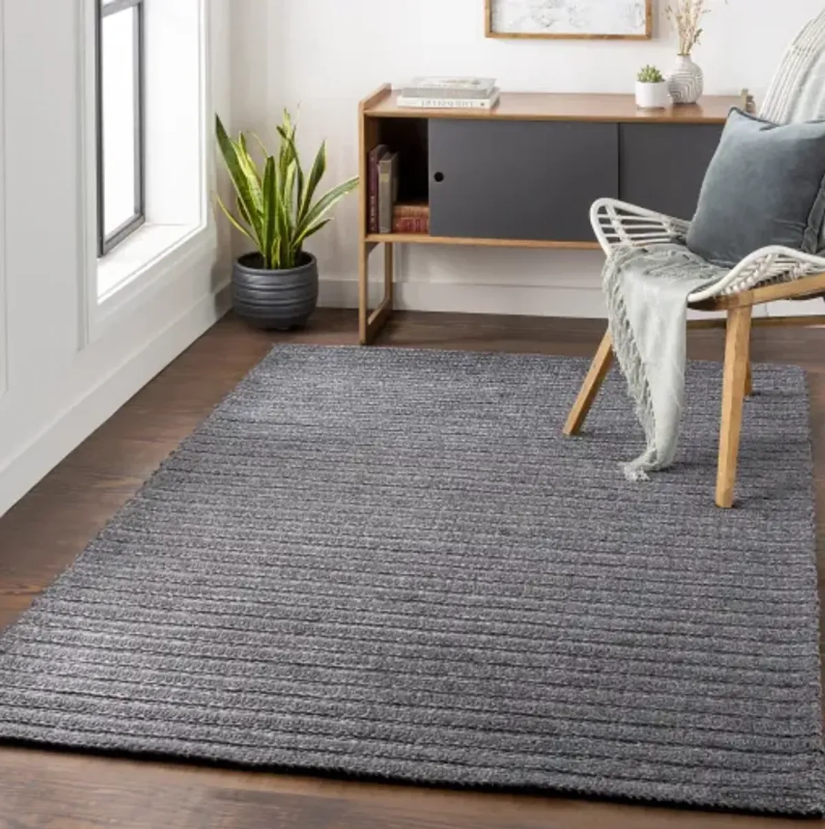 Kindred 2'6" x 8' Rug