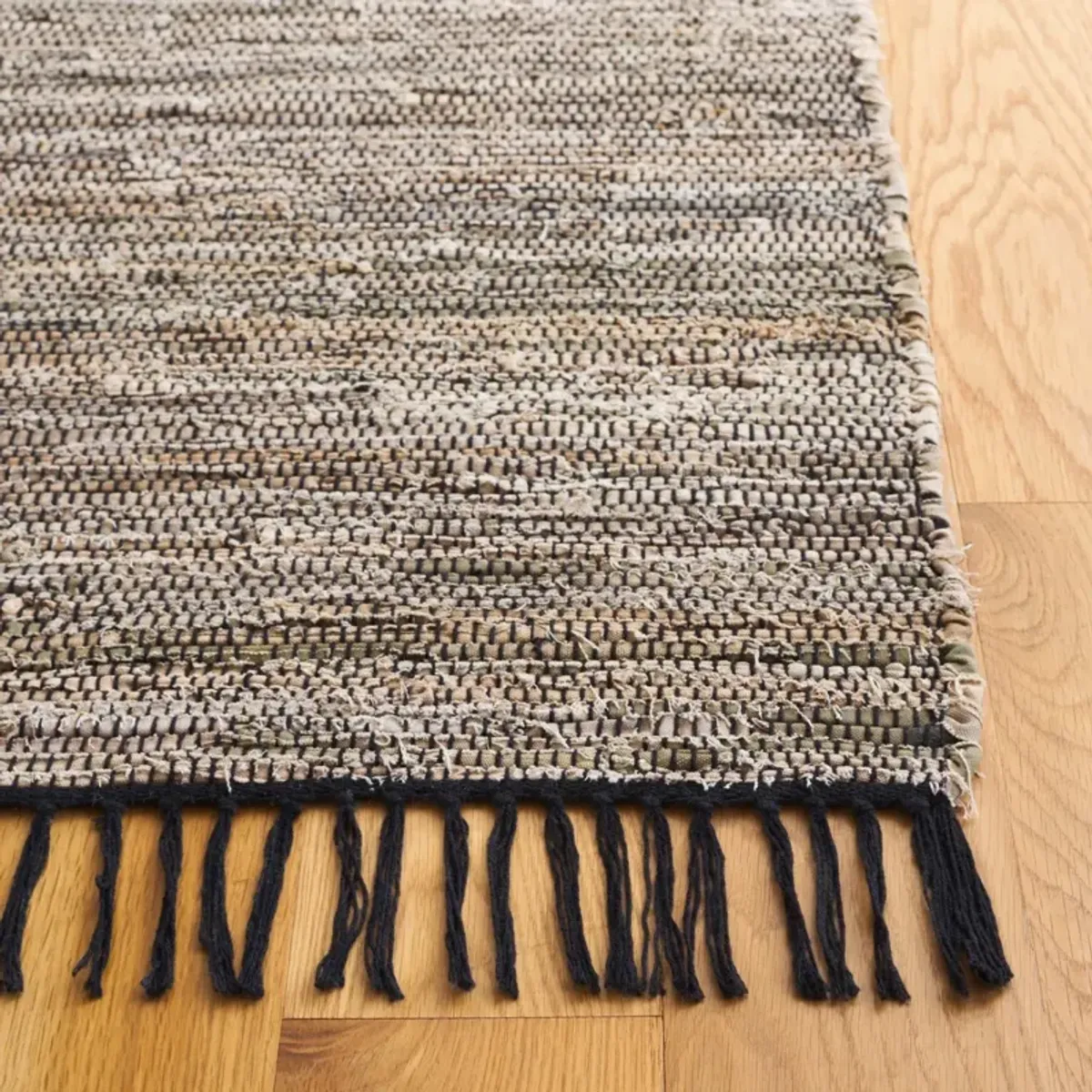 RAG RUG 301 BEIGE  2'-3' x 8' Runner Rug