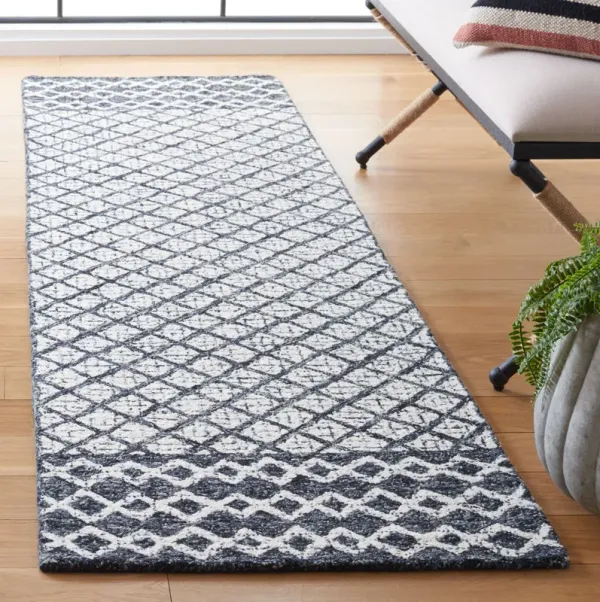 ABSTRACT Hand Tufted 2'-3' x 8' runner