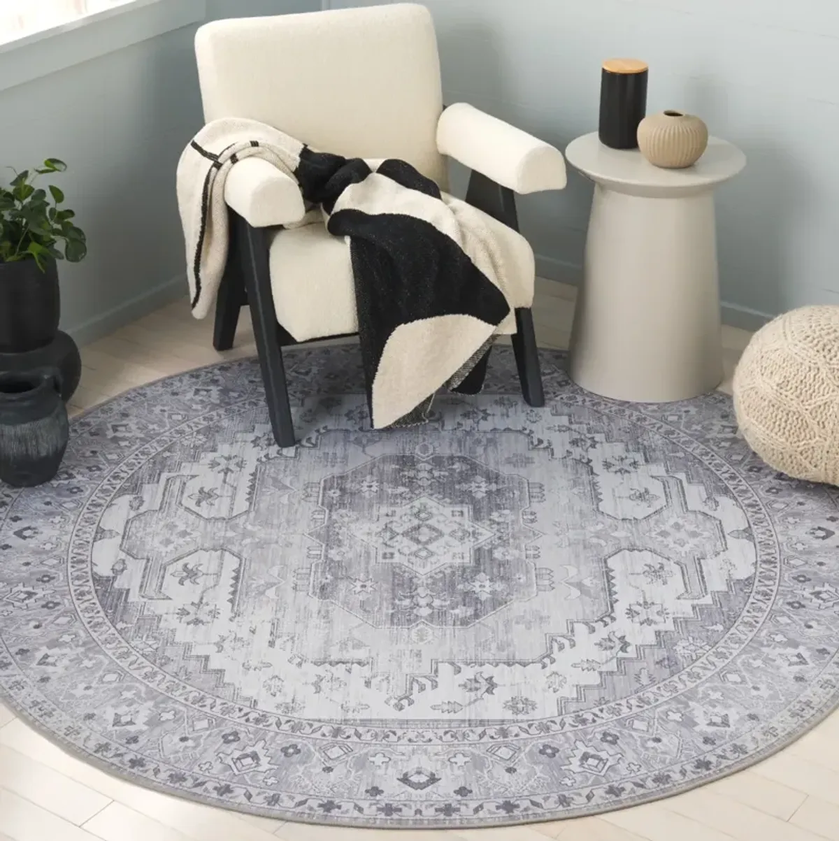 TUCSON 181 M/W S/R LIGHT GREY 6' x 6' Round Round Rug