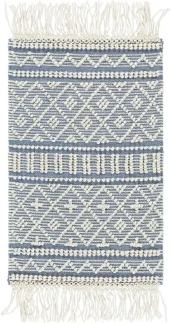 Farmhouse Tassels 2' x 3' Rug