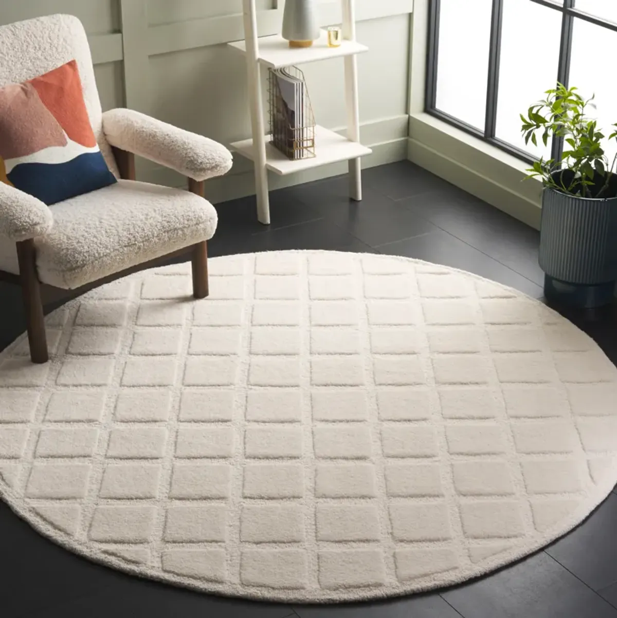 MYKONOS Hand Tufted 6' x 6' Round area rug