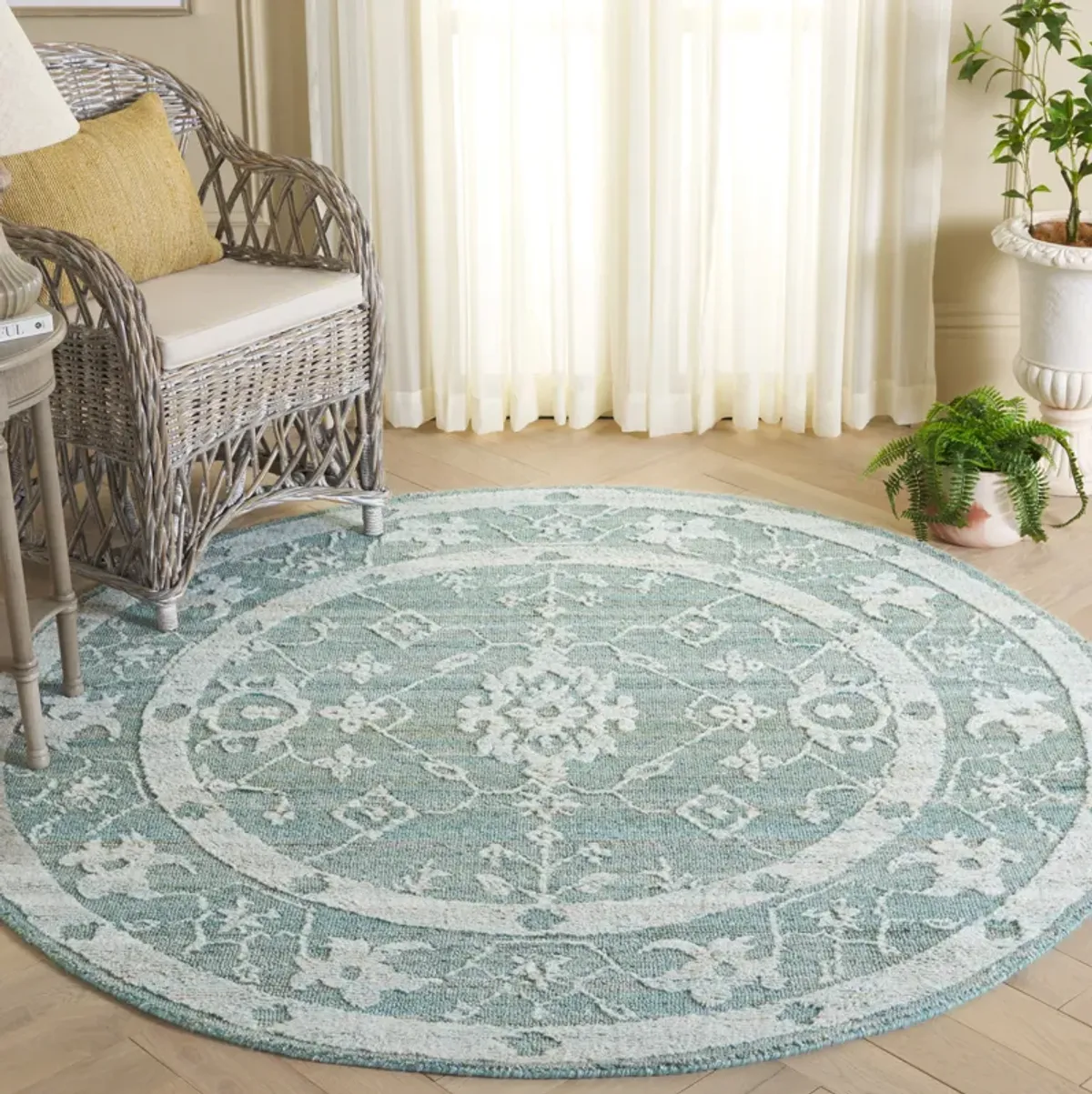MARQUEE Hand Tufted 6' x 6' Round area rug