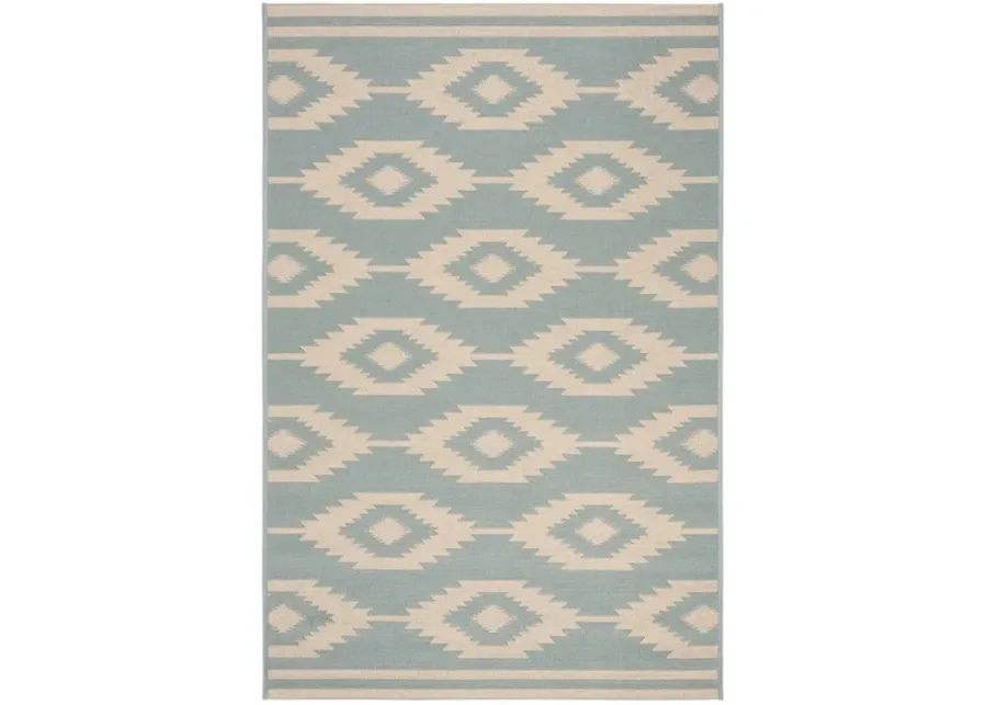 Safavieh BEACH HOUSE Collection BHS171L-4 Cream / Aqua 4' X 6'