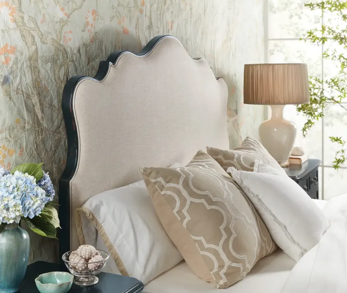 Charleston King Upholstered Bed