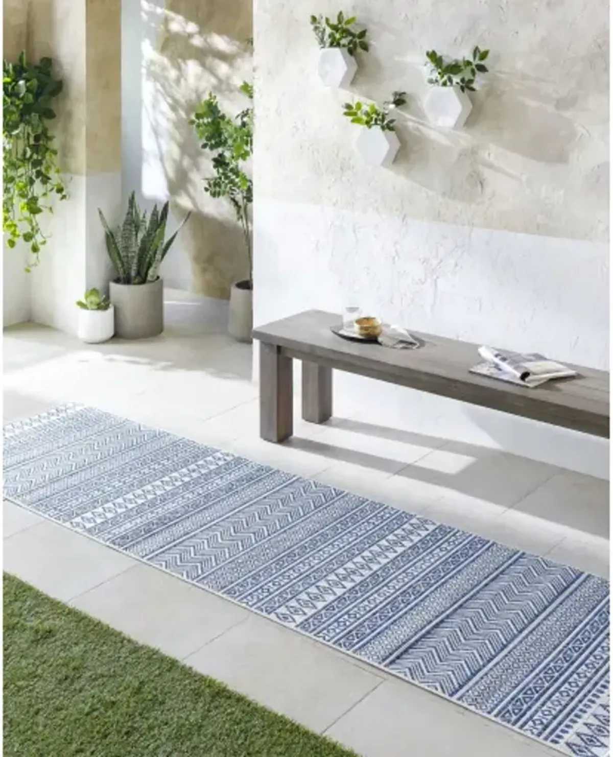 Eagean 4'3" x 5'11" Rug