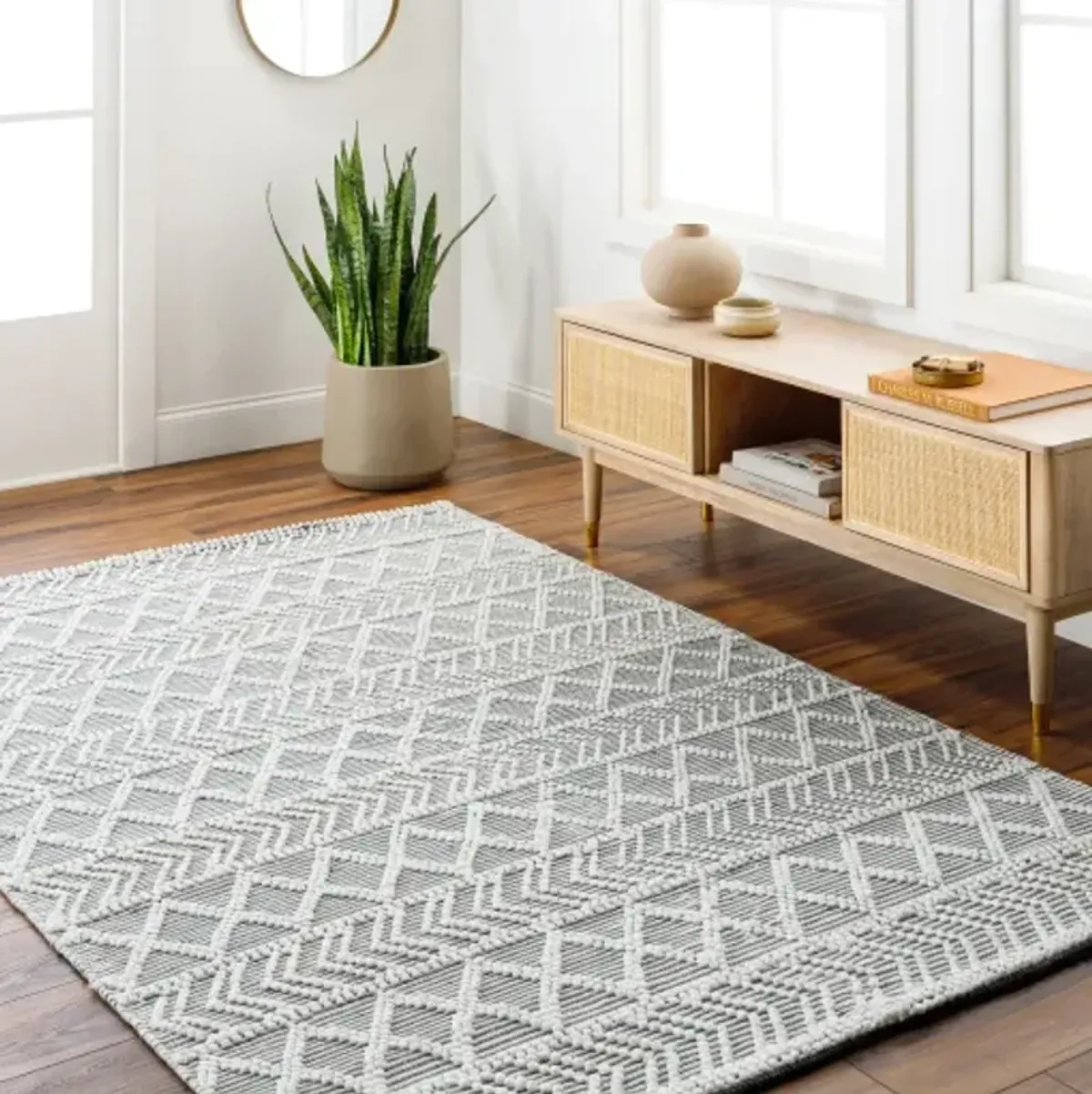 Daffodil DFF-2301 27" x 45" Hand Made Rug