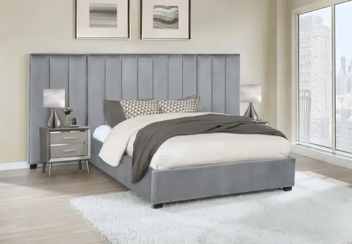 Arles Upholstered Bedroom Set with Side Panels