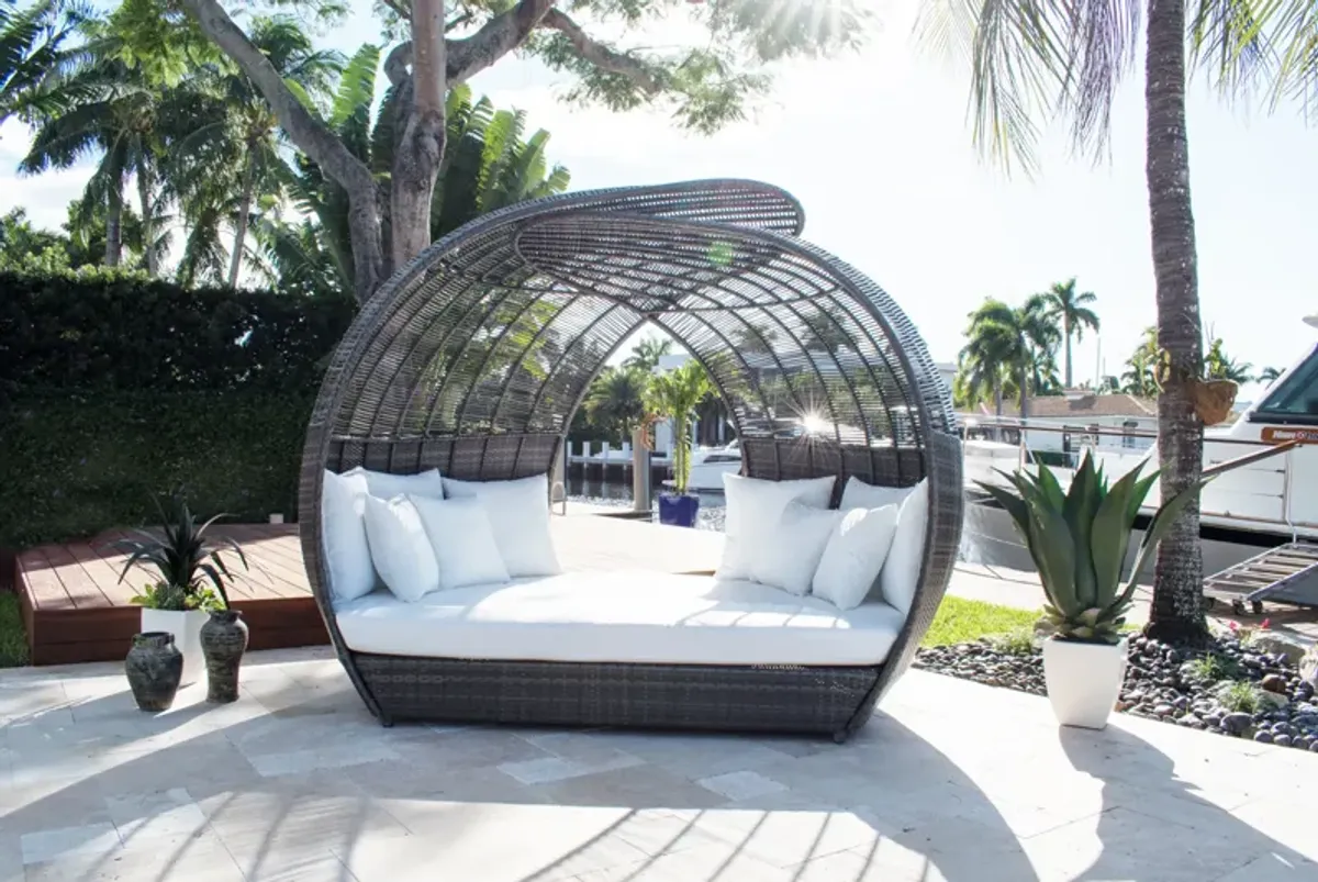 Panama Jack Banyan Daybed