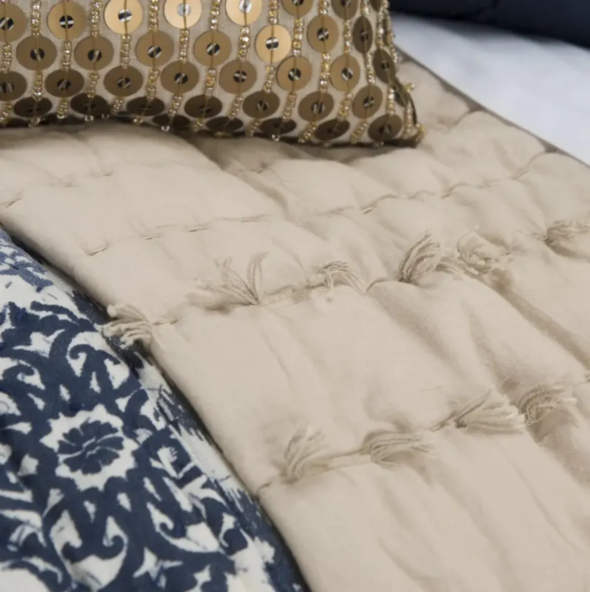 Piper Twin Vertical Stripe Pale Peach  Quilt