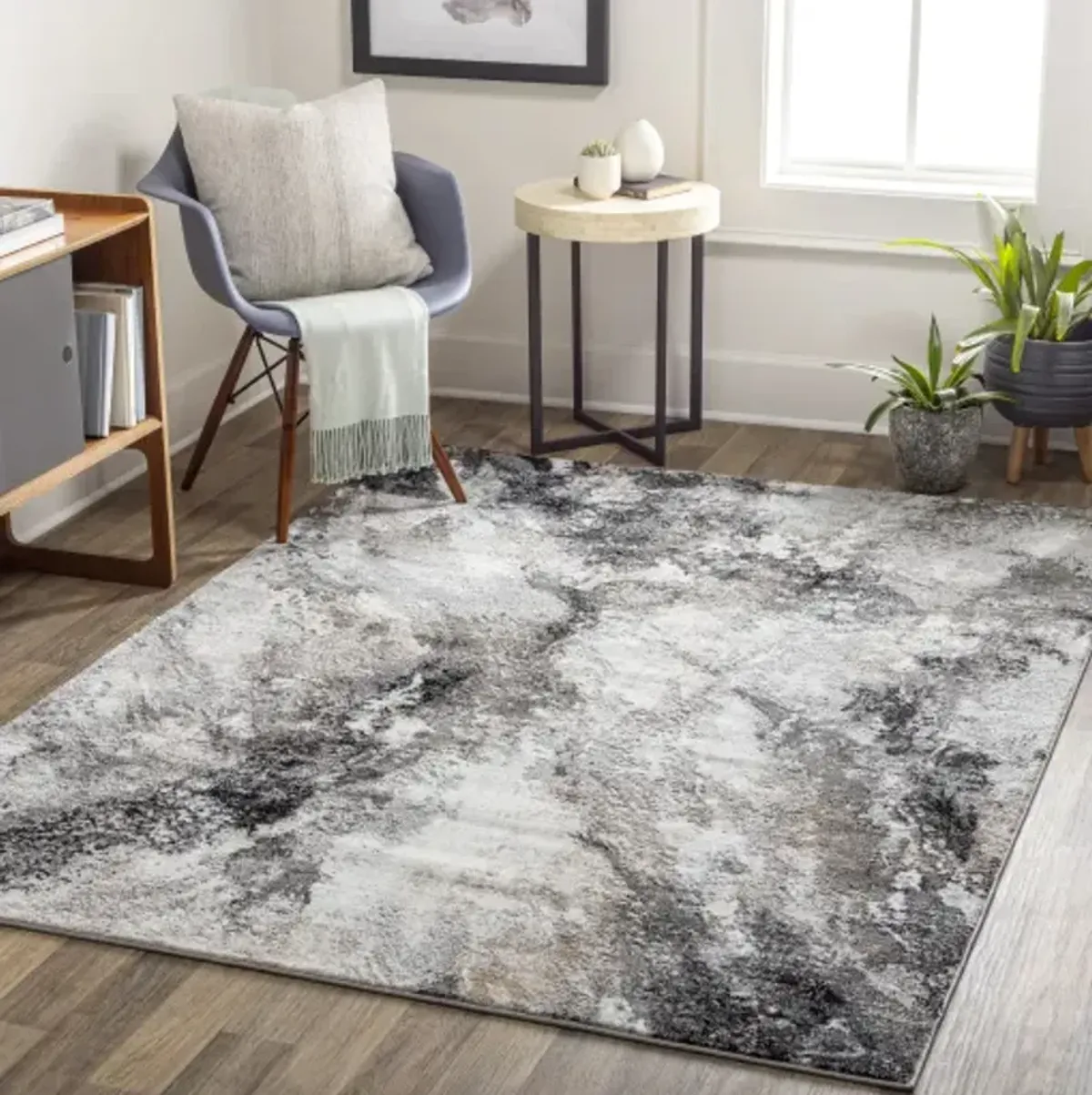 Allegro 6'7" x 9' Rug