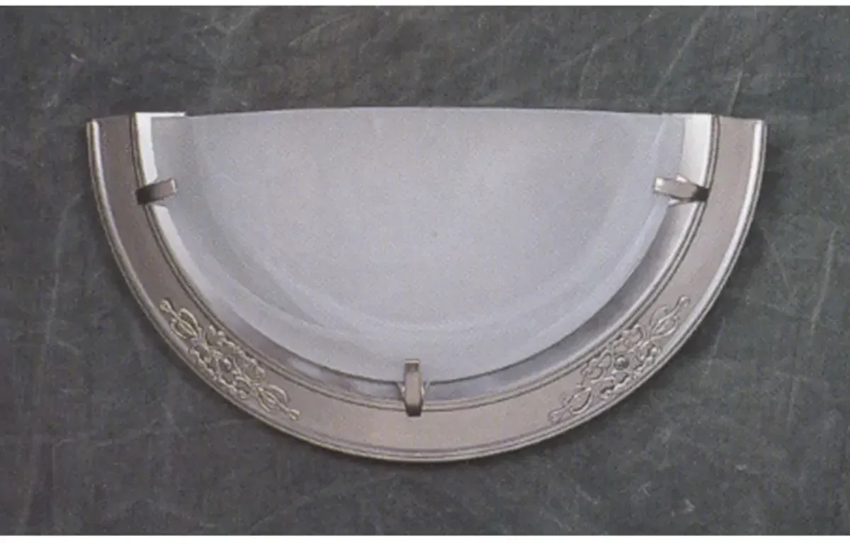 WHITE SWIRL GLASS SATIN PEWTER FINISH