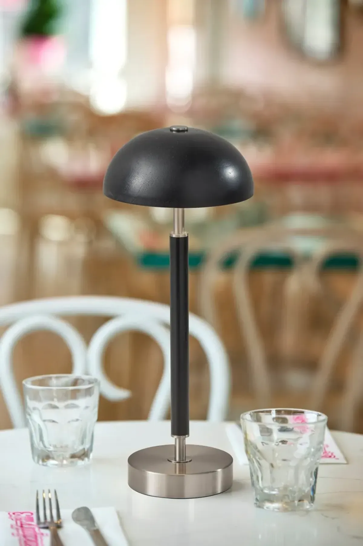 Ronny Cordless LED Table Lamp