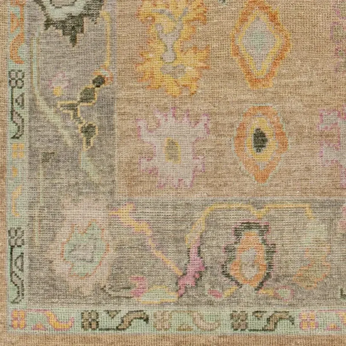 Kars 6' x 9' Rug