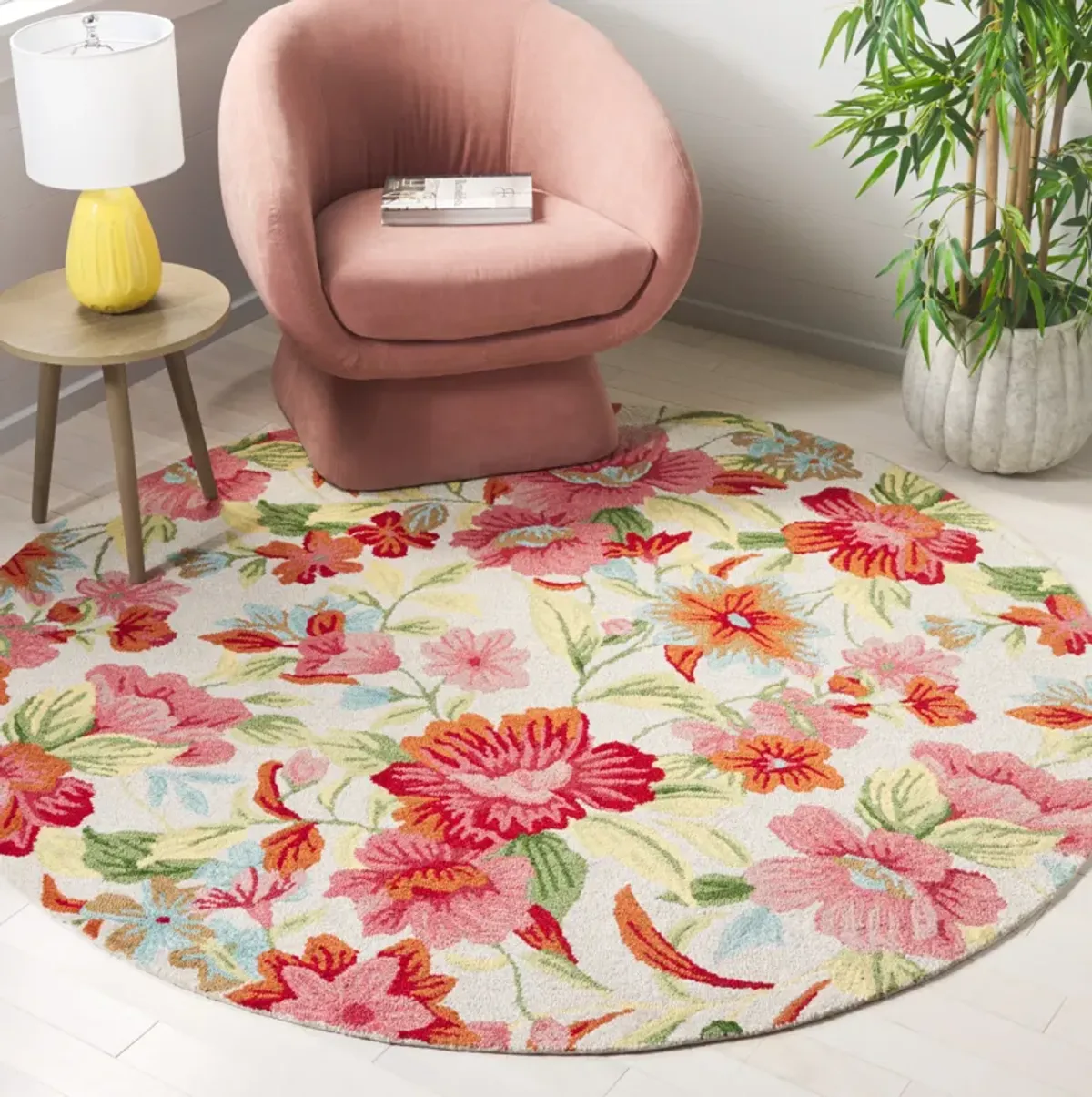EASY CARE Hand Tufted 6' x 6' Round area rug