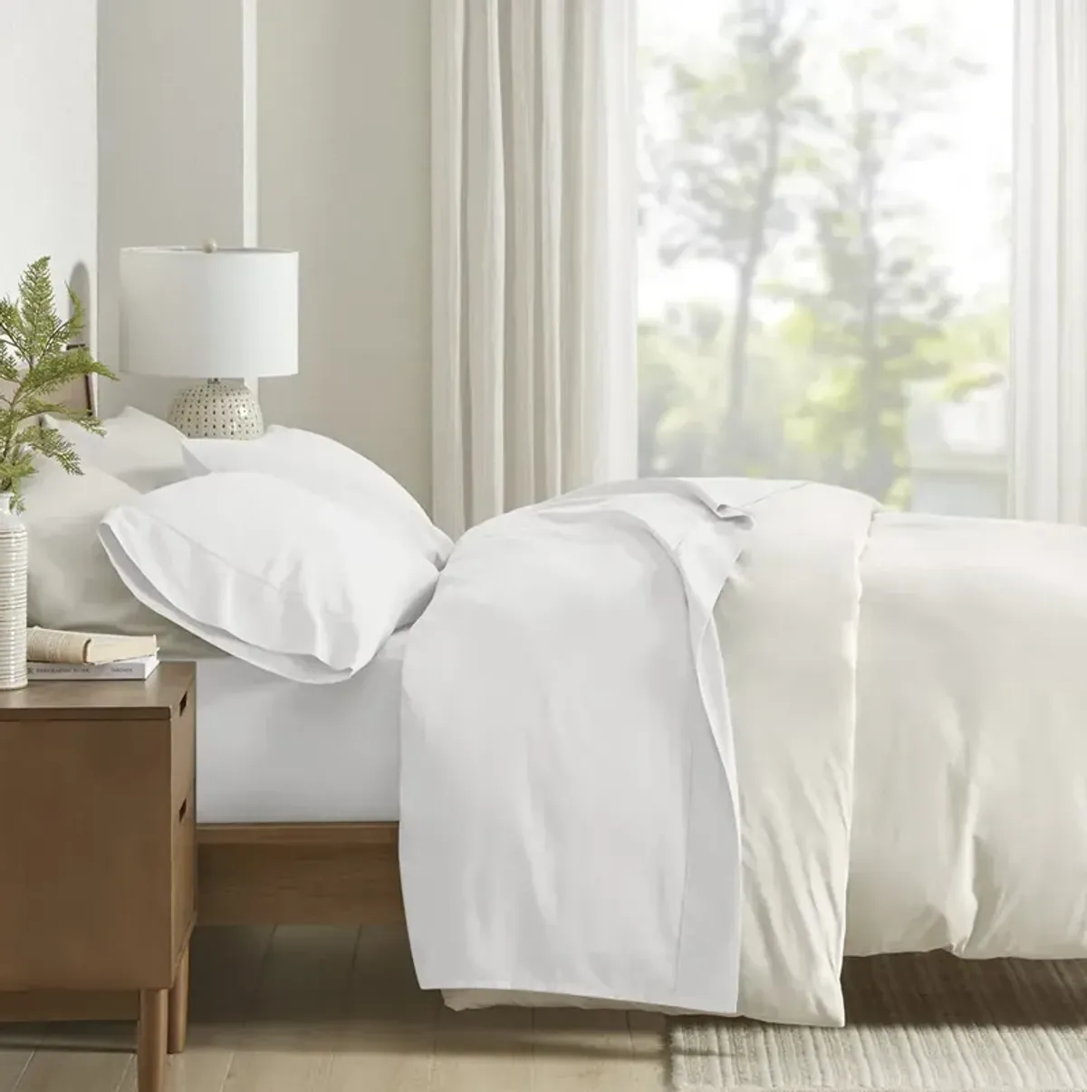 Clean Spaces 300TC BCI Cotton White 300TC BCI Cotton Sheet Set