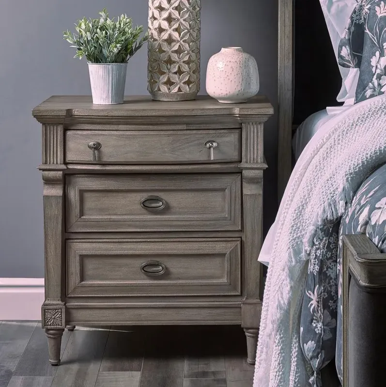 Alderwood 3-drawer Nightstand French Grey