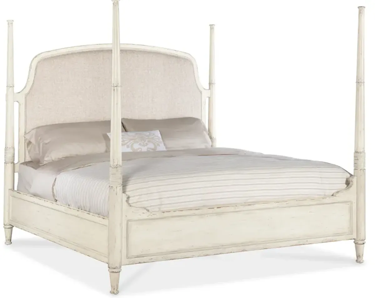 Americana Queen Upholstered Poster Bed