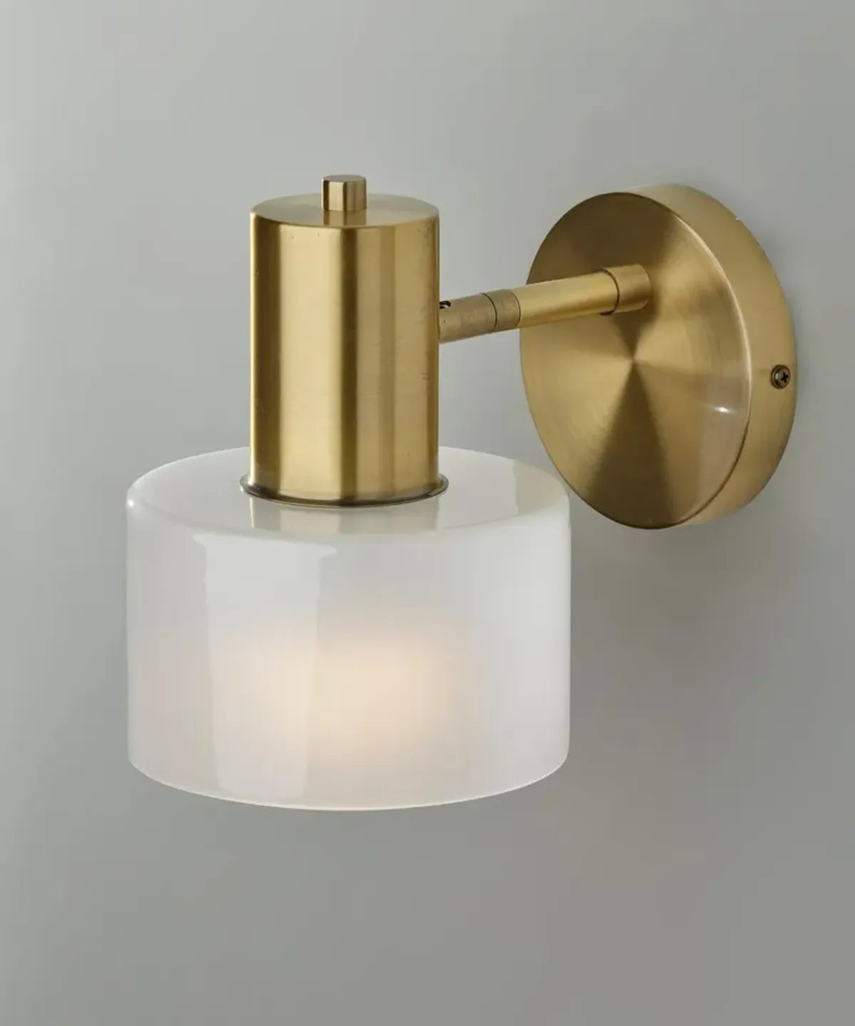 Rhodes Wall Lamp