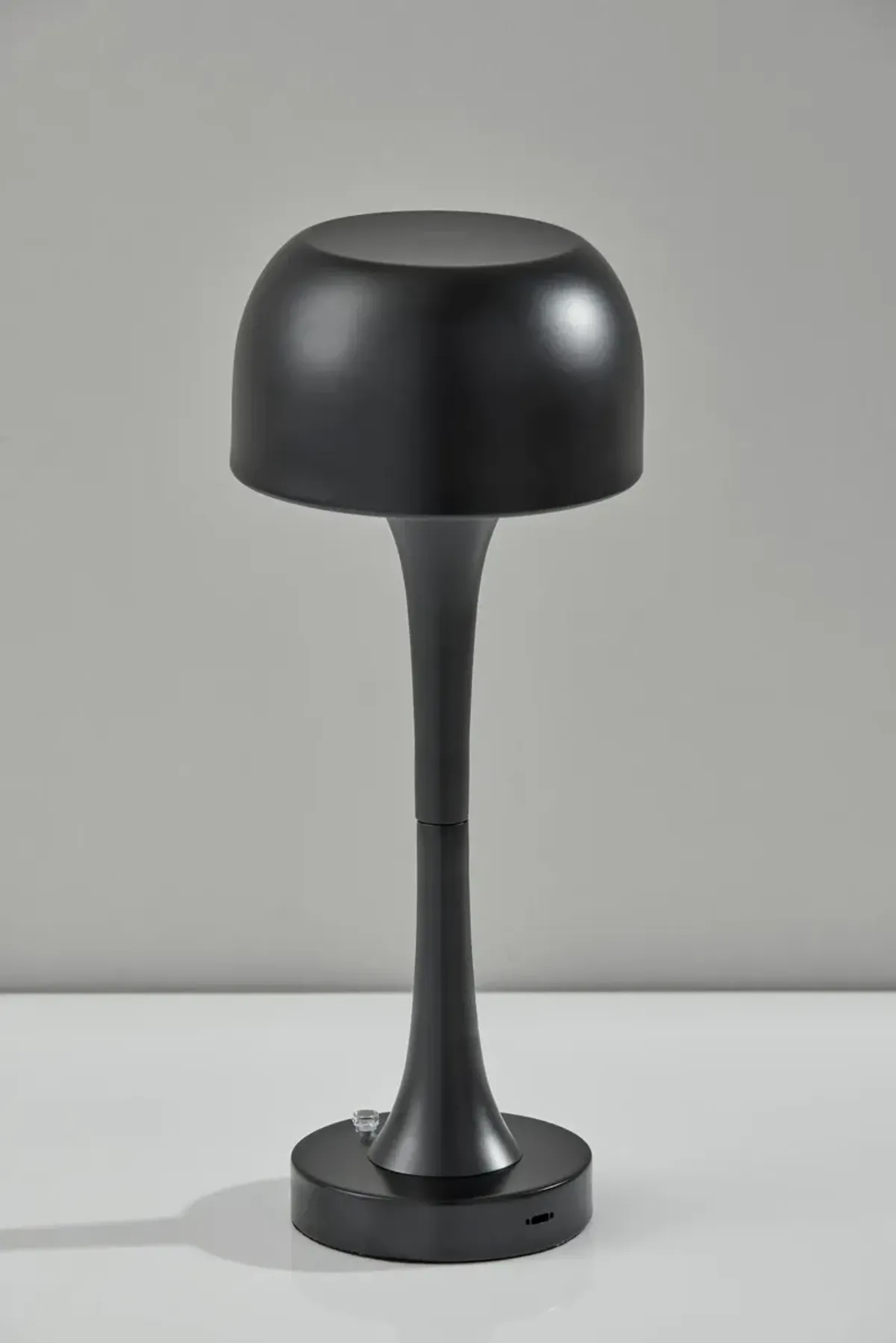 Jimmy LED Cordless Table Lamp