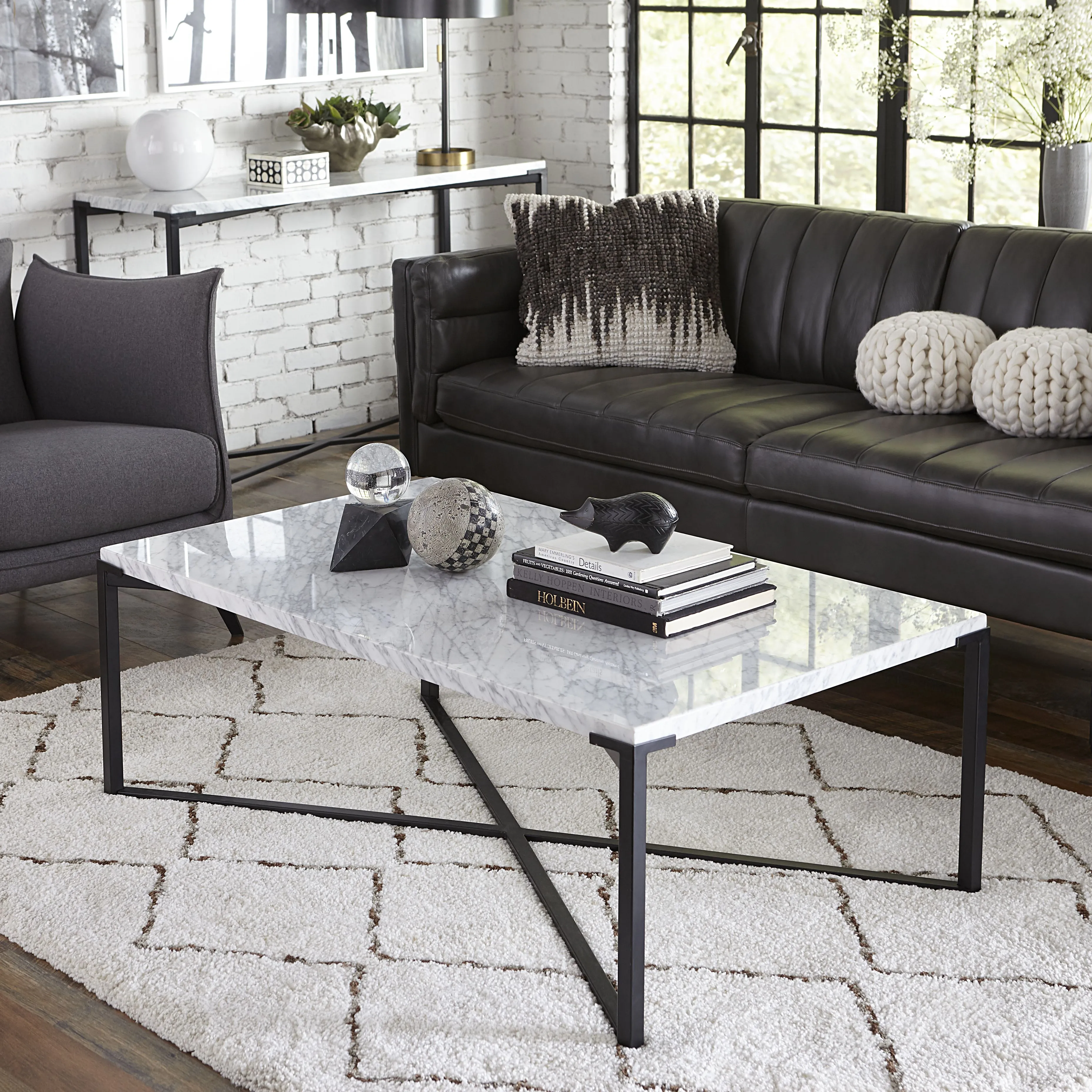 Saxon Coffee Table in Matte Black