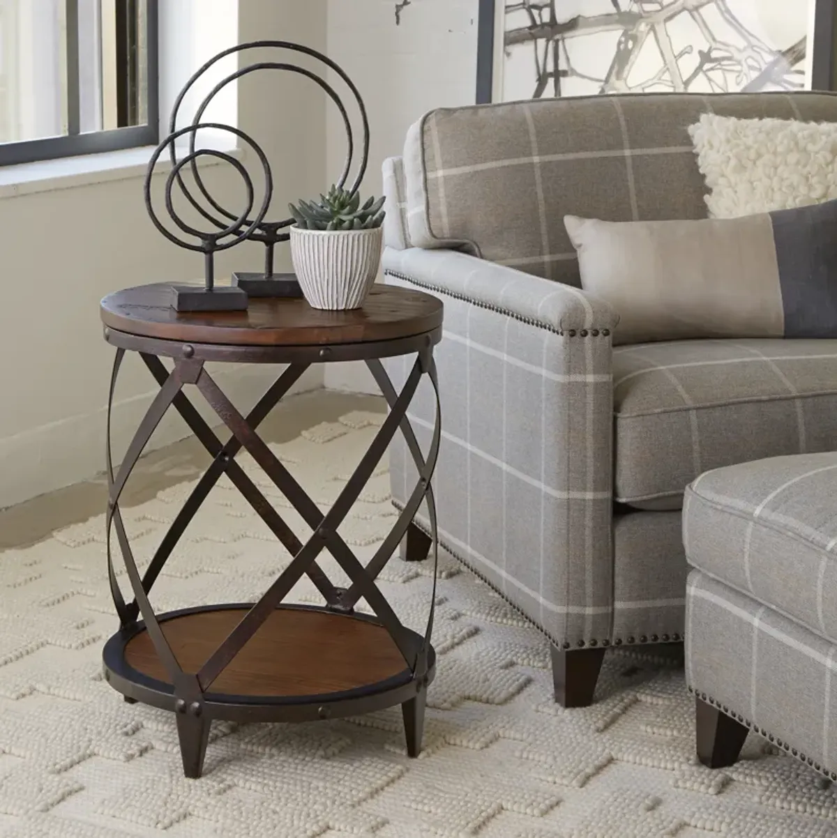 Pinebrook Round Accent Table