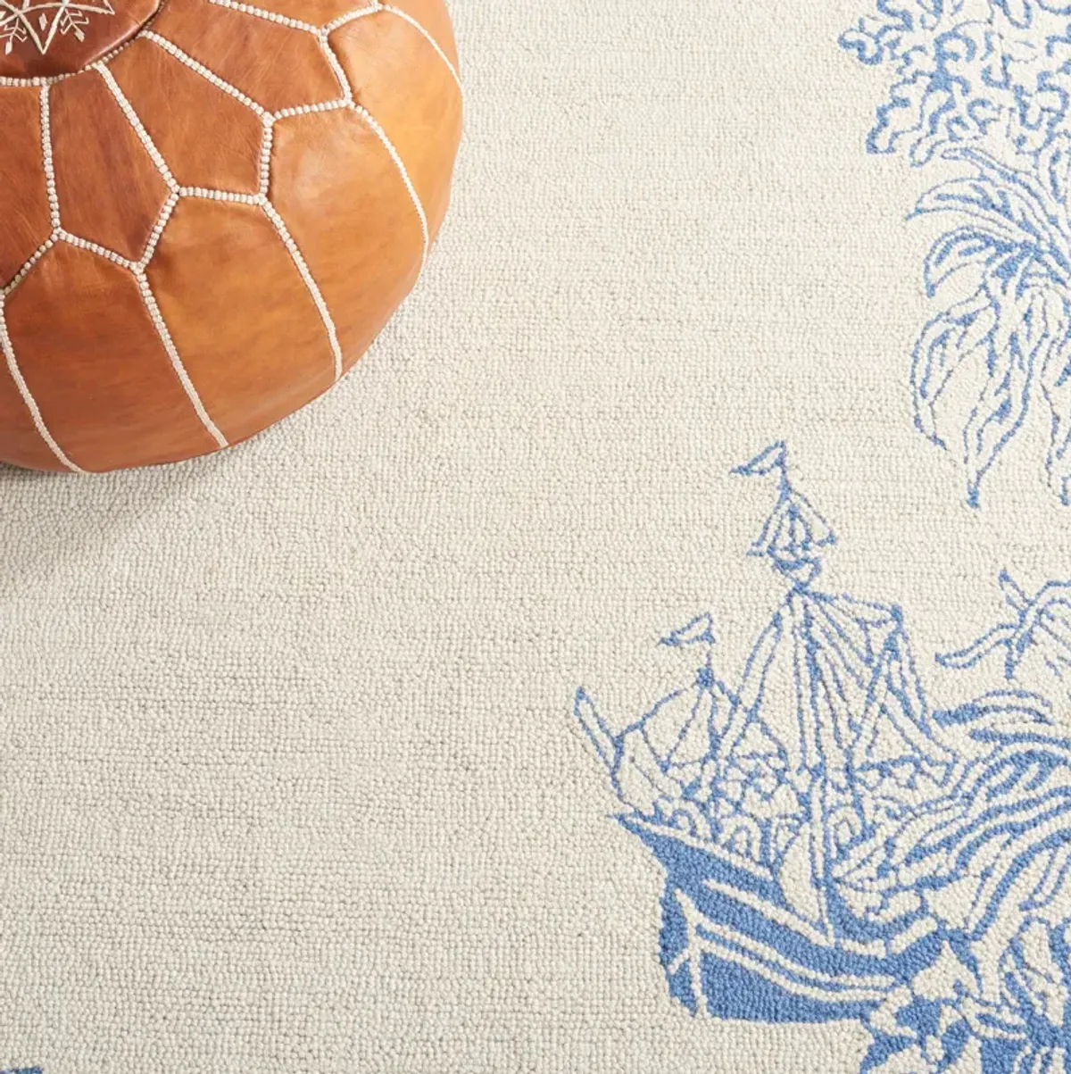 CHELSEA Hand Tufted 5' x 8' area rug