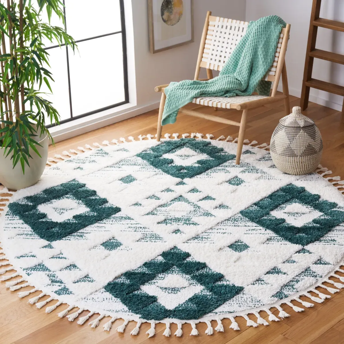 MOROCCAN TASSEL SHAG 688 GREEN  3' x 3' Round Round Rug