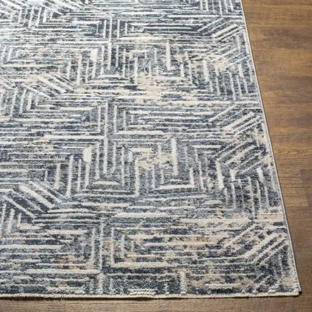 Amore 2'3" x 3'9" Rug