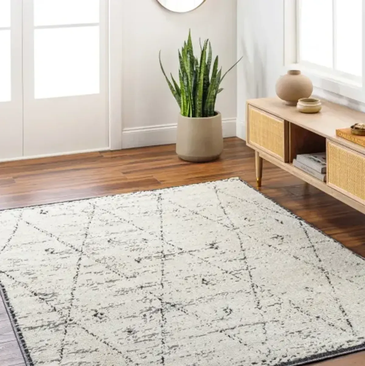 La Boheme LHB-2304 2'2" x 3'9" Machine Woven Rug