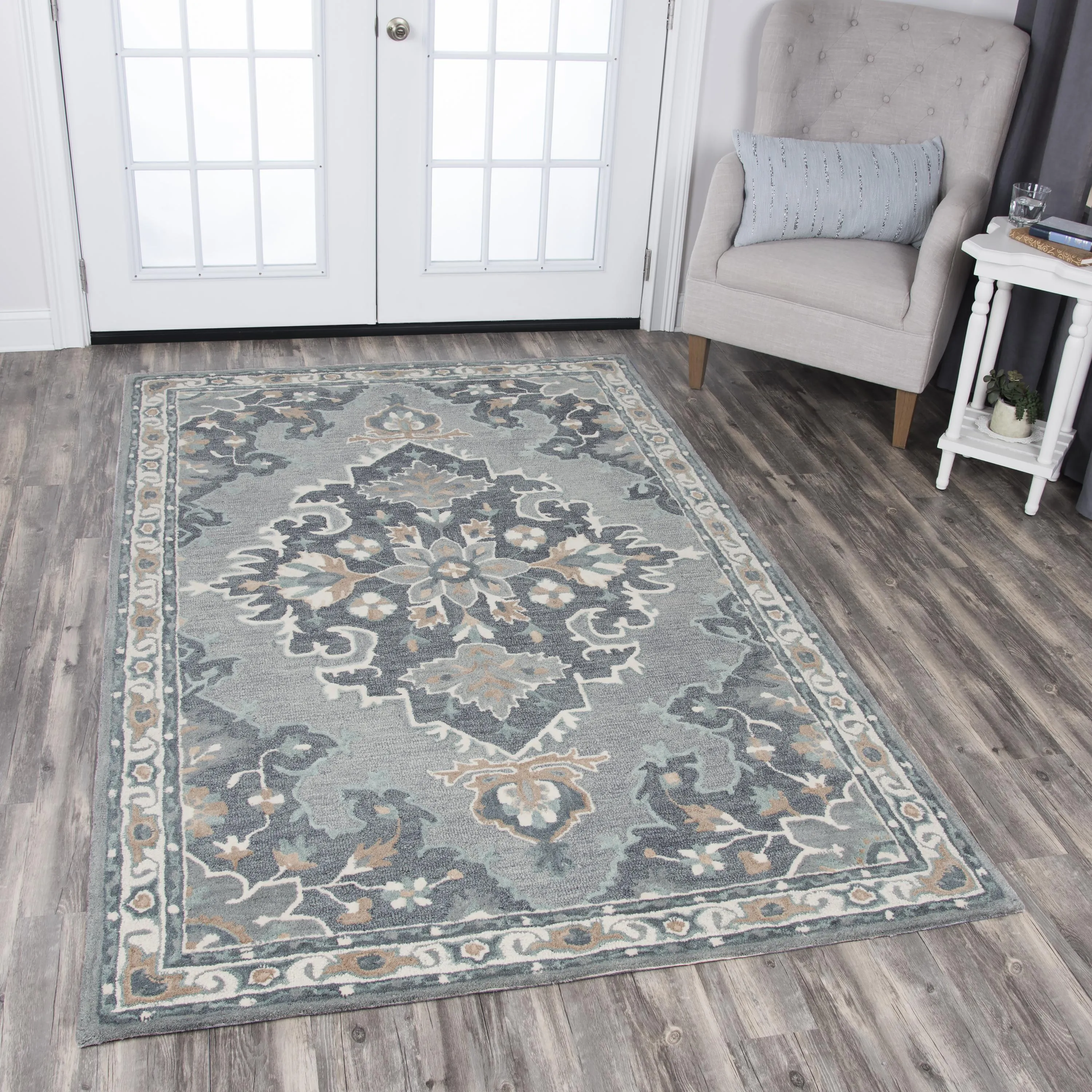 Resonant Gray/Beige Central Medallion Wool 10' x 13' Rectangle Rug